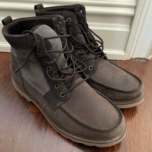 Men’s Sorel Carson Moc Boot